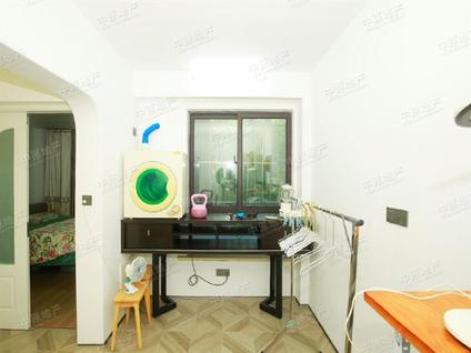 北京莱英北郡2室2厅90.23平低楼层/共18层