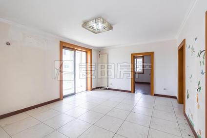 北京东花市北里(中区)3室1厅122.78平高楼层/共6层