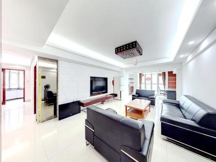 厦门湖里大唐世家(一期)3室2厅164.71平中楼层/共9层