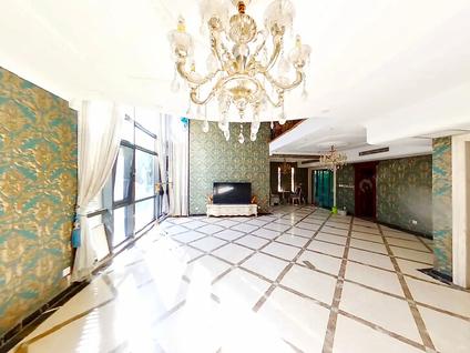 北京复地湾流汇8室4厅268.07平低楼层/共2层