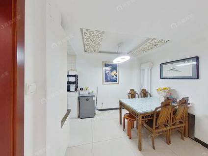 北京合木山庄4室2厅150.57平低楼层/共3层