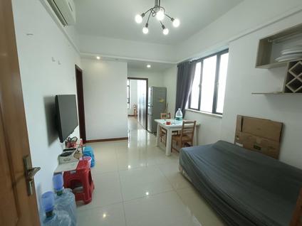 北京双城汇(一期)2室1厅50平中楼层/共28层