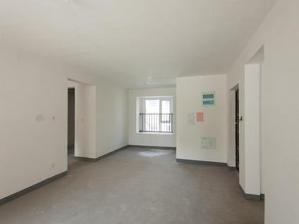 北京观澜别院4室2厅142.35平低楼层/共6层