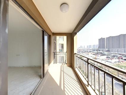 西安碧桂园凤凰城(豪园)3室2厅132.35平中楼层/共17层