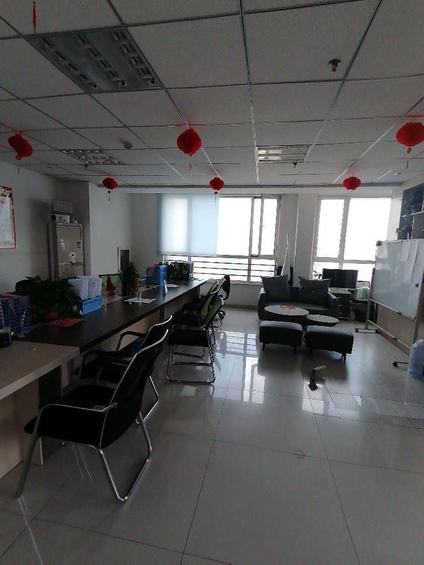 北京天成大厦2室1厅108平中楼层/共23层