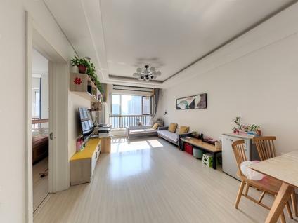 西安华远海蓝城三期2室1厅79.62平高楼层/共24层