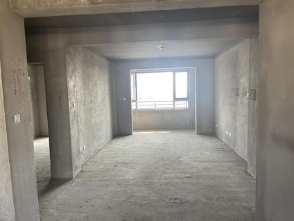 北京翡翠庄园3室2厅116平高楼层/共6层