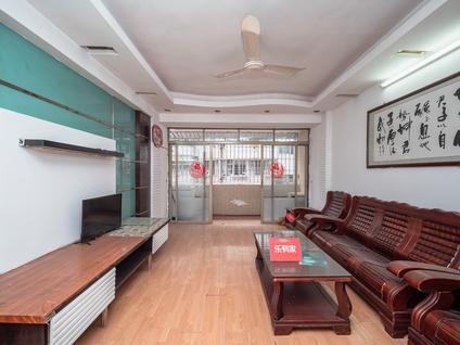 北京怡雅苑3室2厅120平中楼层/共8层