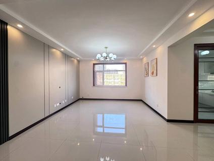 北京凤凰城(B区)3室2厅132平低楼层/共18层