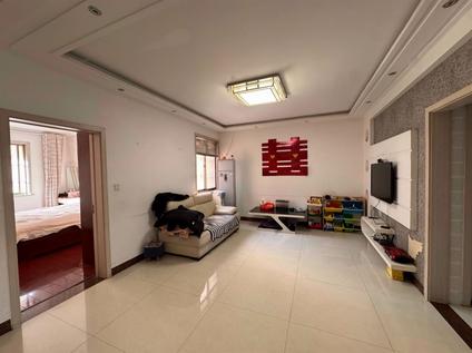 北京新江南3室2厅121平低楼层/共22层