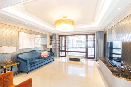 北京泛海容郡3室2厅209平中楼层/共25层