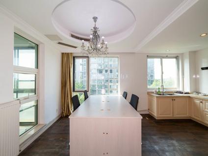 北京天泓山庄4室2厅160.1平中楼层/共11层