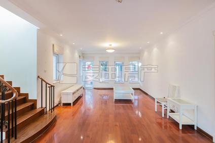 北京香江花园4室3厅222平低楼层/共1层