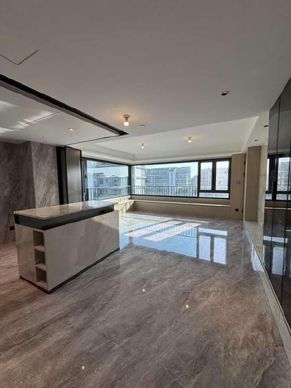 北京龙湖北辰揽境3室2厅118平高楼层/共7层