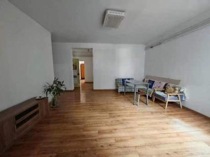 北京金鑫苑小区2室2厅92平低楼层/共6层