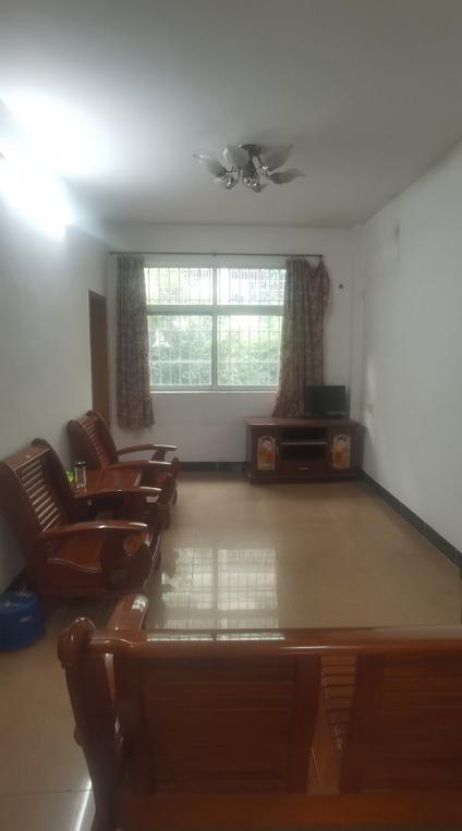 北京君兰苑1室1厅65平高楼层/共6层