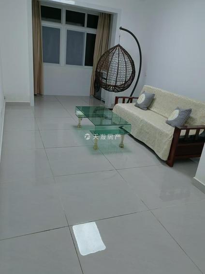 北京红旗花苑(C区)2室2厅90平低楼层/共17层