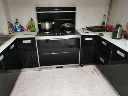 株洲荷塘嘉苑4室2厅140平低楼层/共18层