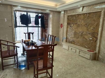 北京金三角5室4厅228平中楼层/共17层