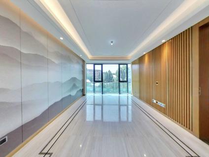 北京西山燕庐(西区)3室2厅129.87平中楼层/共8层