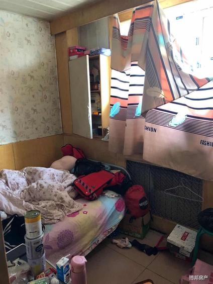 乌鲁木齐四建小区(四区)2室1厅61平低楼层/共6层