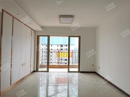 江门名门壹号3室2厅96平高楼层/共30层