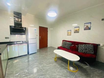 北京威丽诗花园1室1厅40平高楼层/共18层