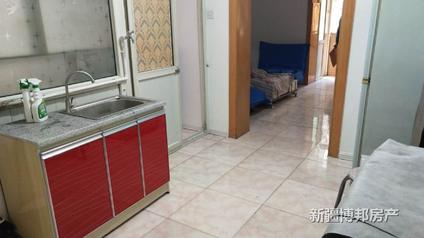 乌鲁木齐农房小区2室2厅61平低楼层/共6层