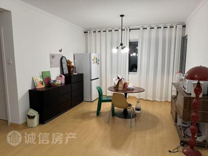 北京淮浍新城3室1厅102平中楼层/共28层