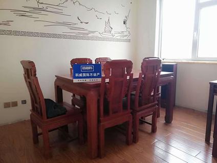 北京卓越西海岸4室2厅156平中楼层/共40层