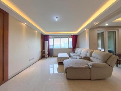 南京天泽苑3室2厅130平中楼层/共18层