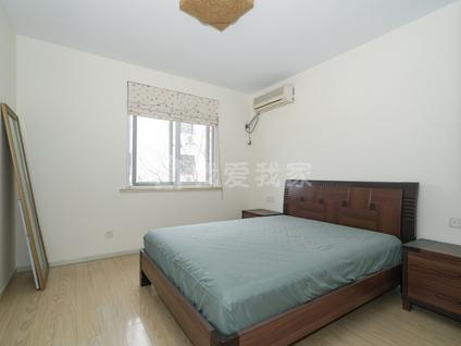 北京桐芳苑2室2厅80.84平中楼层/共3层