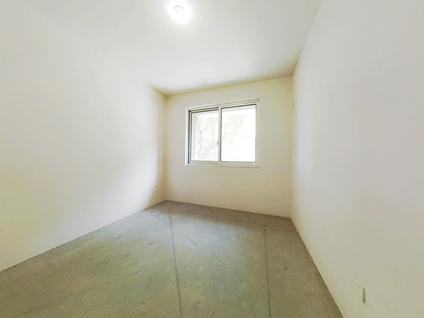 北京紫金东郡4室2厅139.88平低楼层/共5层