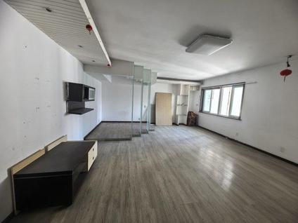 北京行前大厦3室2厅149平低楼层/共25层