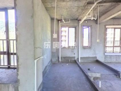 北京光明御景华府4室2厅128.8平高楼层/共17层