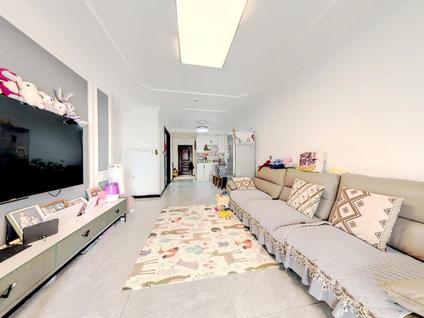 北京吾悦华府3室2厅116平中楼层/共33层