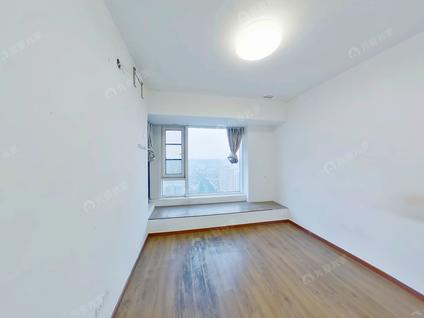 北京滨江凯旋门3室1厅92.85平高楼层/共27层