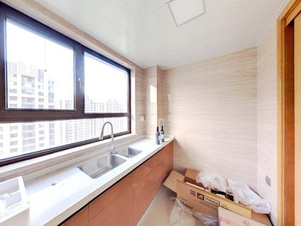 太原富力天禧城(A区)3室2厅122平高楼层/共34层