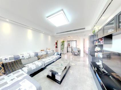 咸阳奥林匹克花园(五期圣西罗奥运村)3室2厅112.15平高楼层/共33层