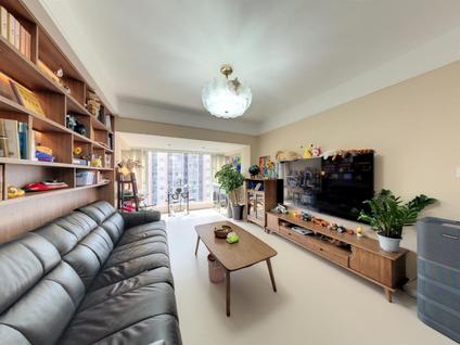 成都南城都汇3室2厅89.41平中楼层/共18层