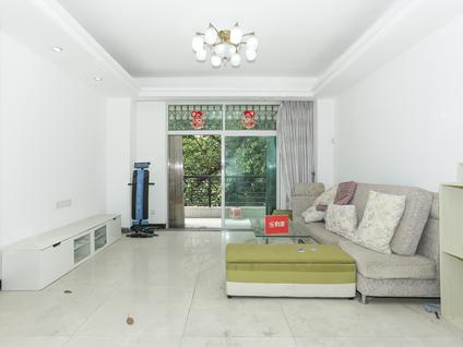 北京金河湾花园3室2厅105平低楼层/共8层