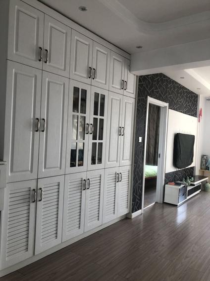 北京石化新村3室2厅151平中楼层/共18层