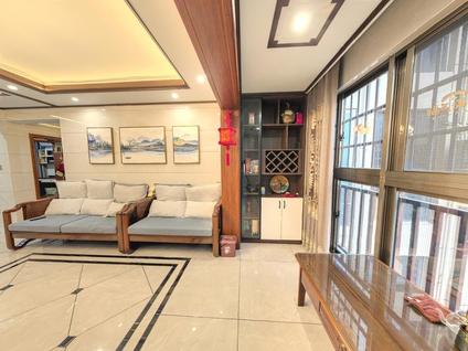 北海海悦华府5室2厅107.63平中楼层/共34层