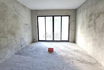 北京格林春天3室2厅113平低楼层/共17层