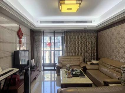 汕头中信华庭2室2厅106平高楼层/共16层