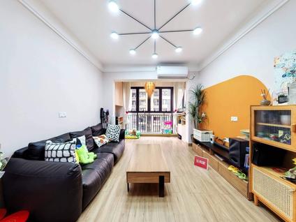 北京君华新城3室2厅103平低楼层/共30层