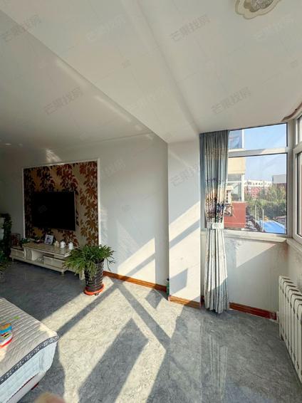 沈阳青铜小区2室1厅115平高楼层/共6层