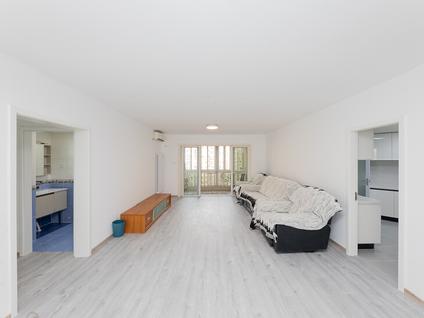 北京世纪城(远大园四区)4室2厅179.03平中楼层/共19层