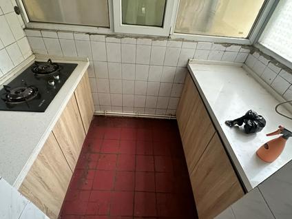 北京西关大街16号院3室1厅95平高楼层/共7层