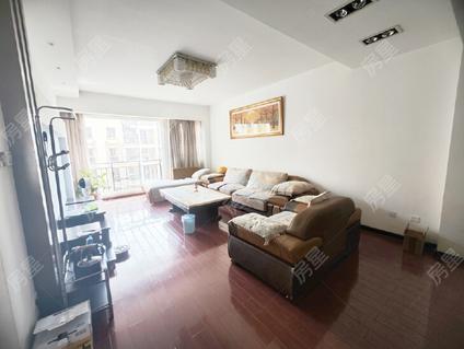 北京戛纳小镇4室2厅128平高楼层/共7层